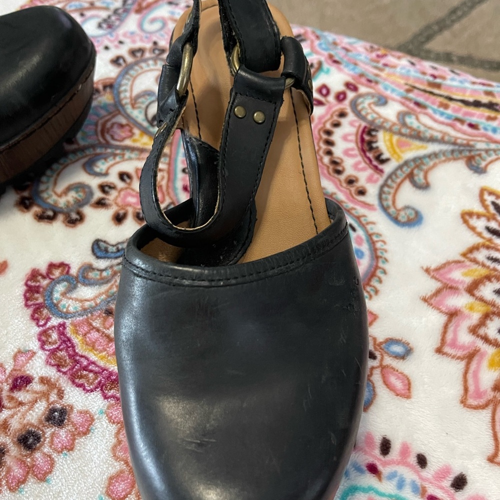 Black Leather Women's Shoes